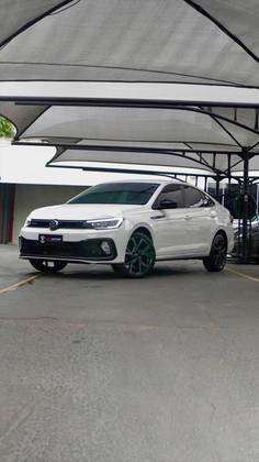 VOLKSWAGEN VIRTUS 1.4 250 TSI EXCLUSIVE AUTOMÁTICO